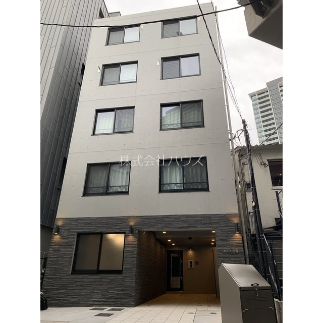 IMEX白金 外観